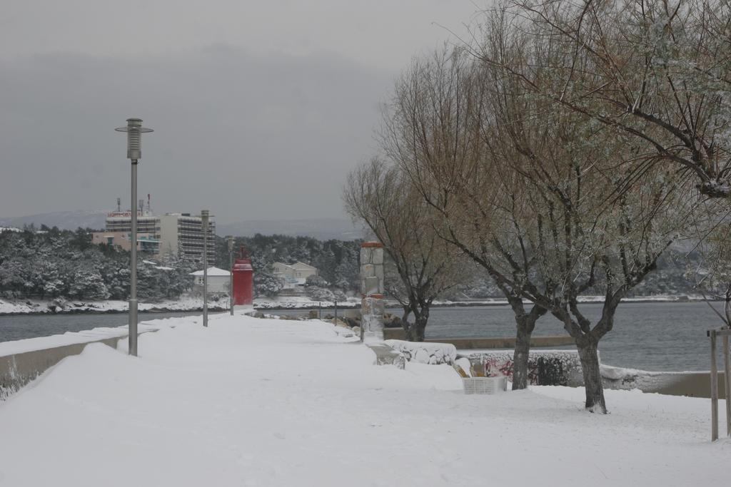 Apartments Karabaic Krk Krk Town Eksteriør bilde